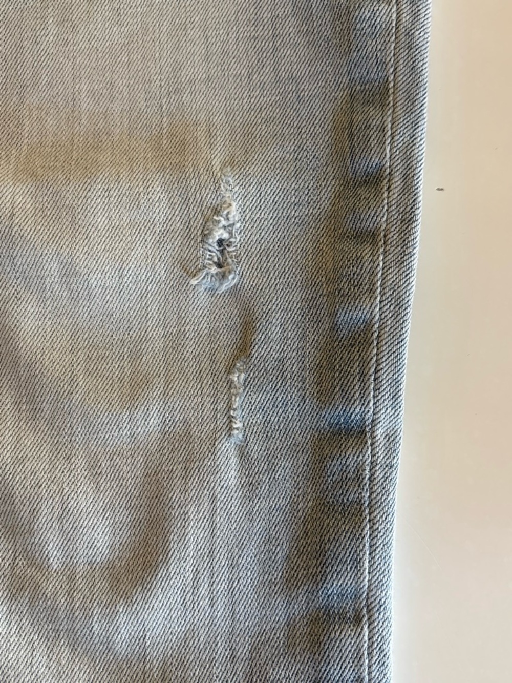 GAP Light Blue Straight Women’s girlfriend ankle Jeans - Picture 2 of 5